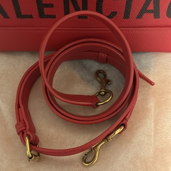 Balenciaga Red Alma - Picture 7 of 9